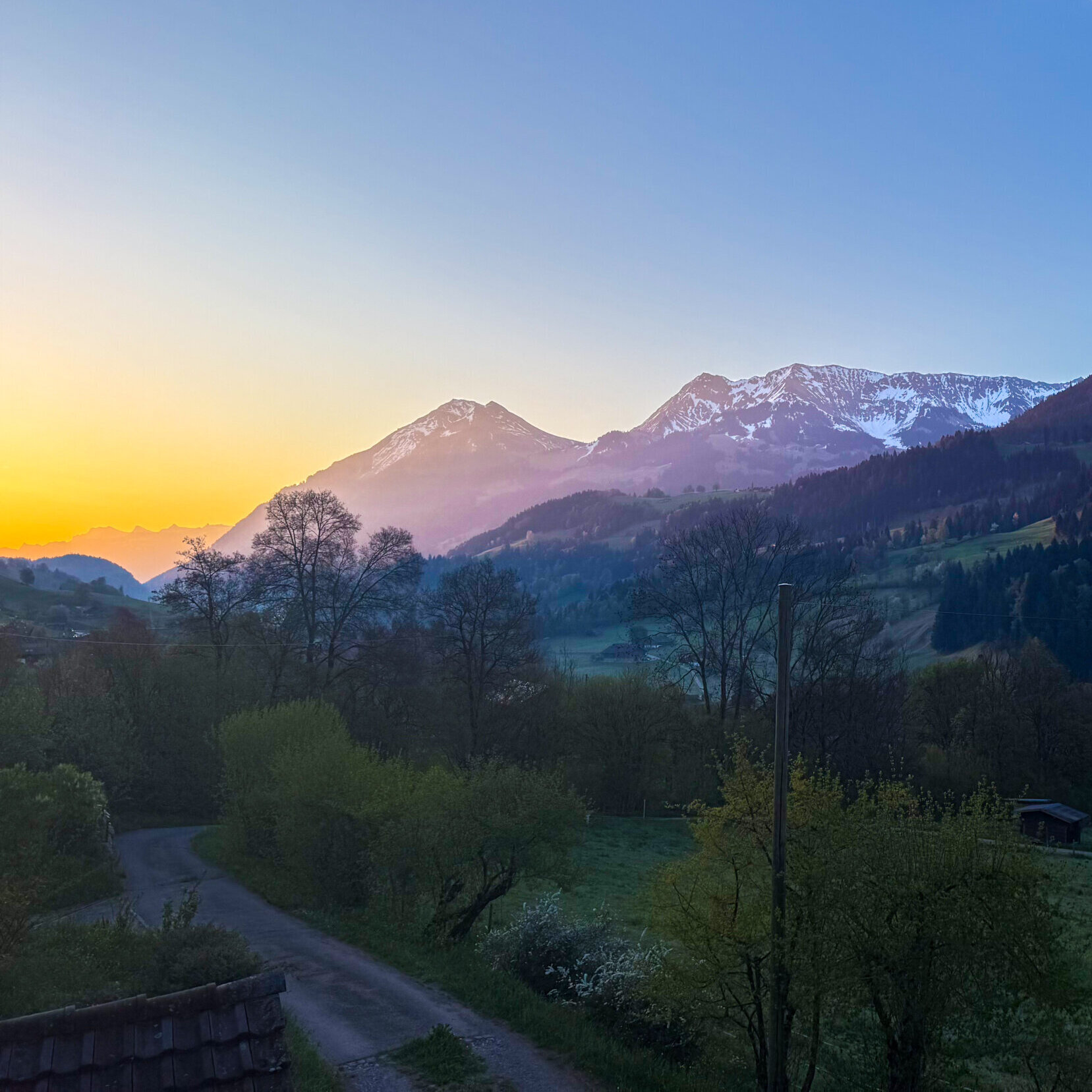 Malerische Sonnenuntergänge
